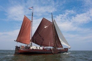 Zwerven over het Wad - Zwarte Valk